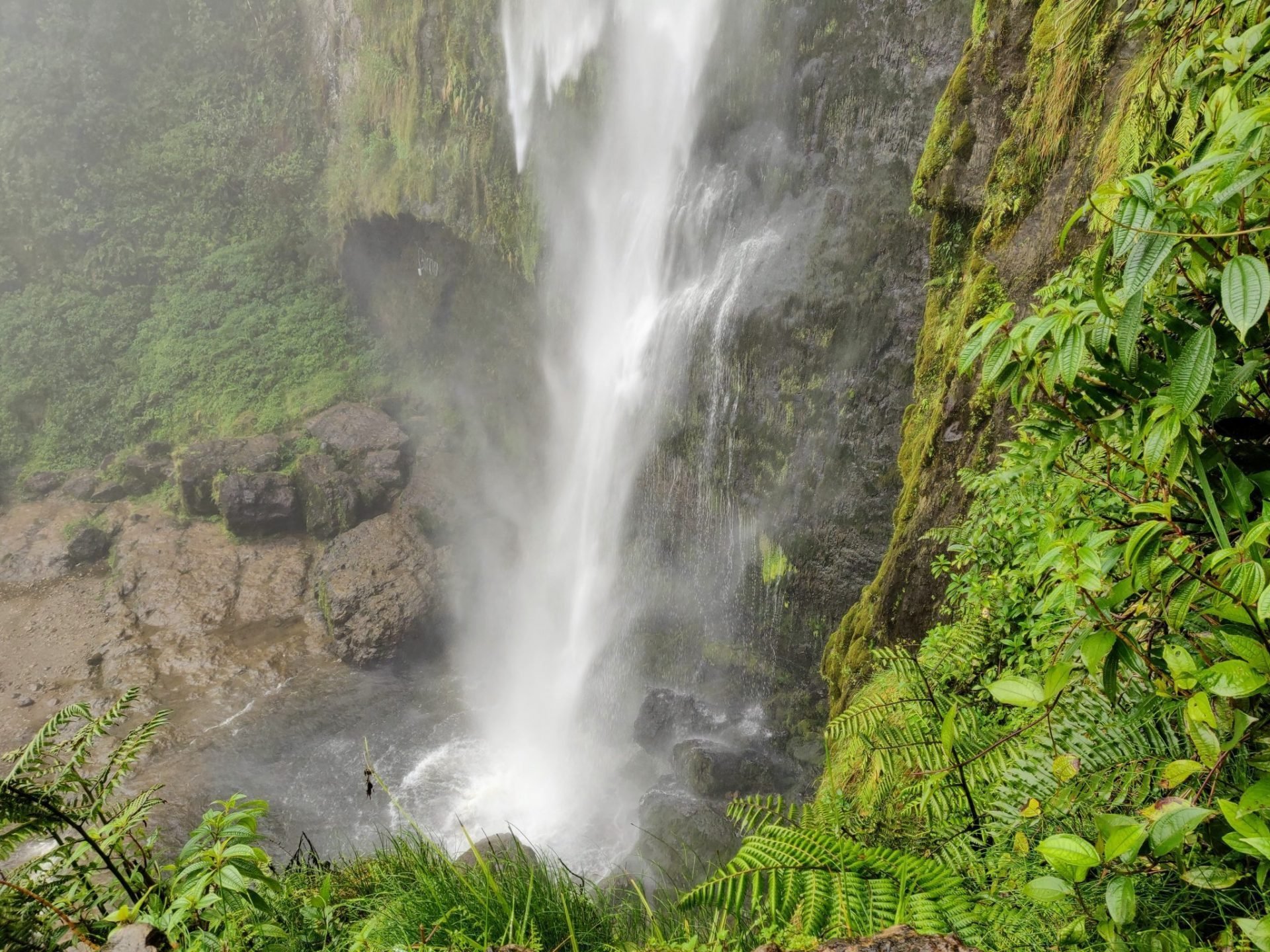 El Chorro de Giron Waterfall near Cuenca